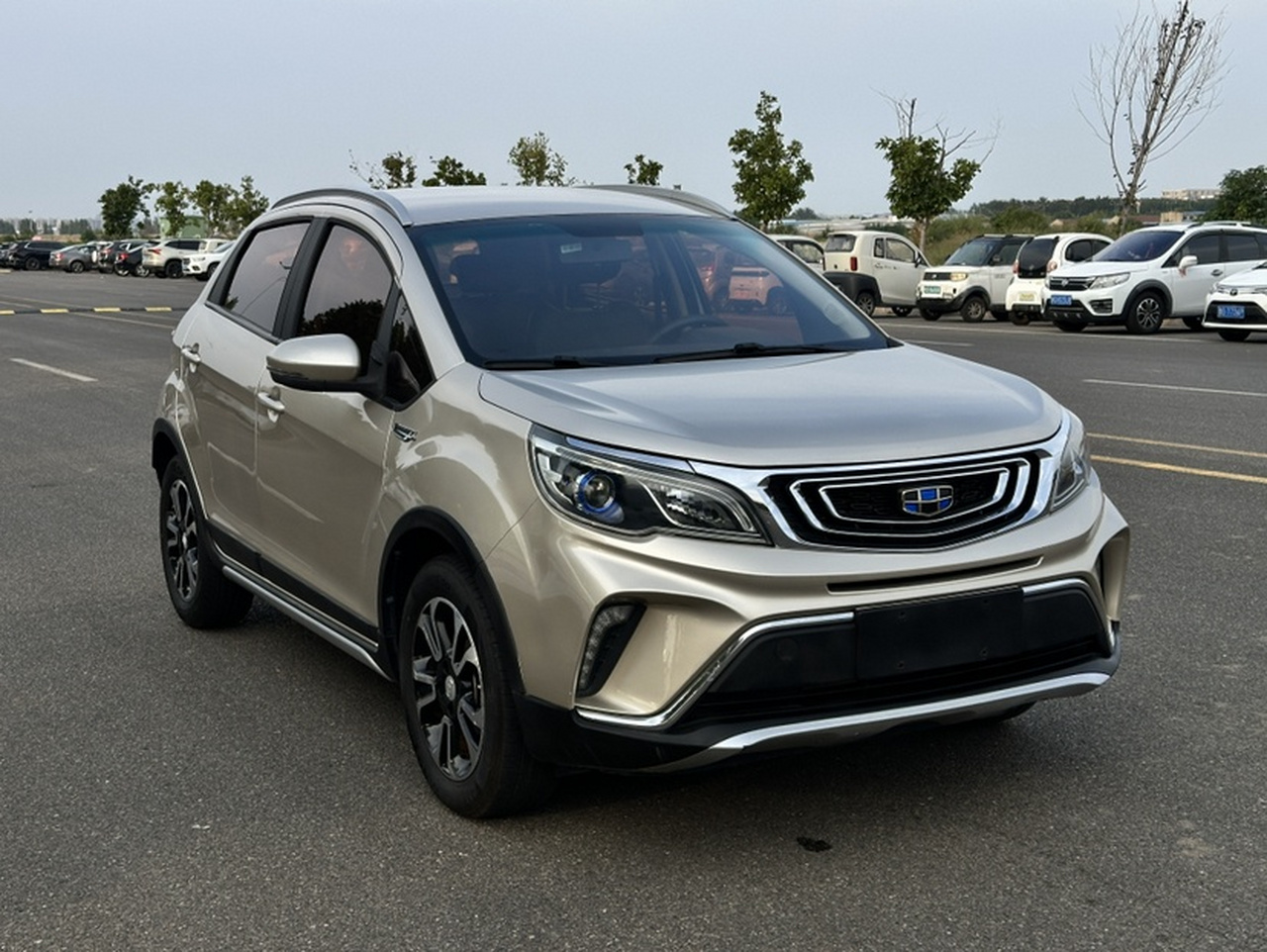 Vision X3 2017 1.5L AT Elite photo 2
