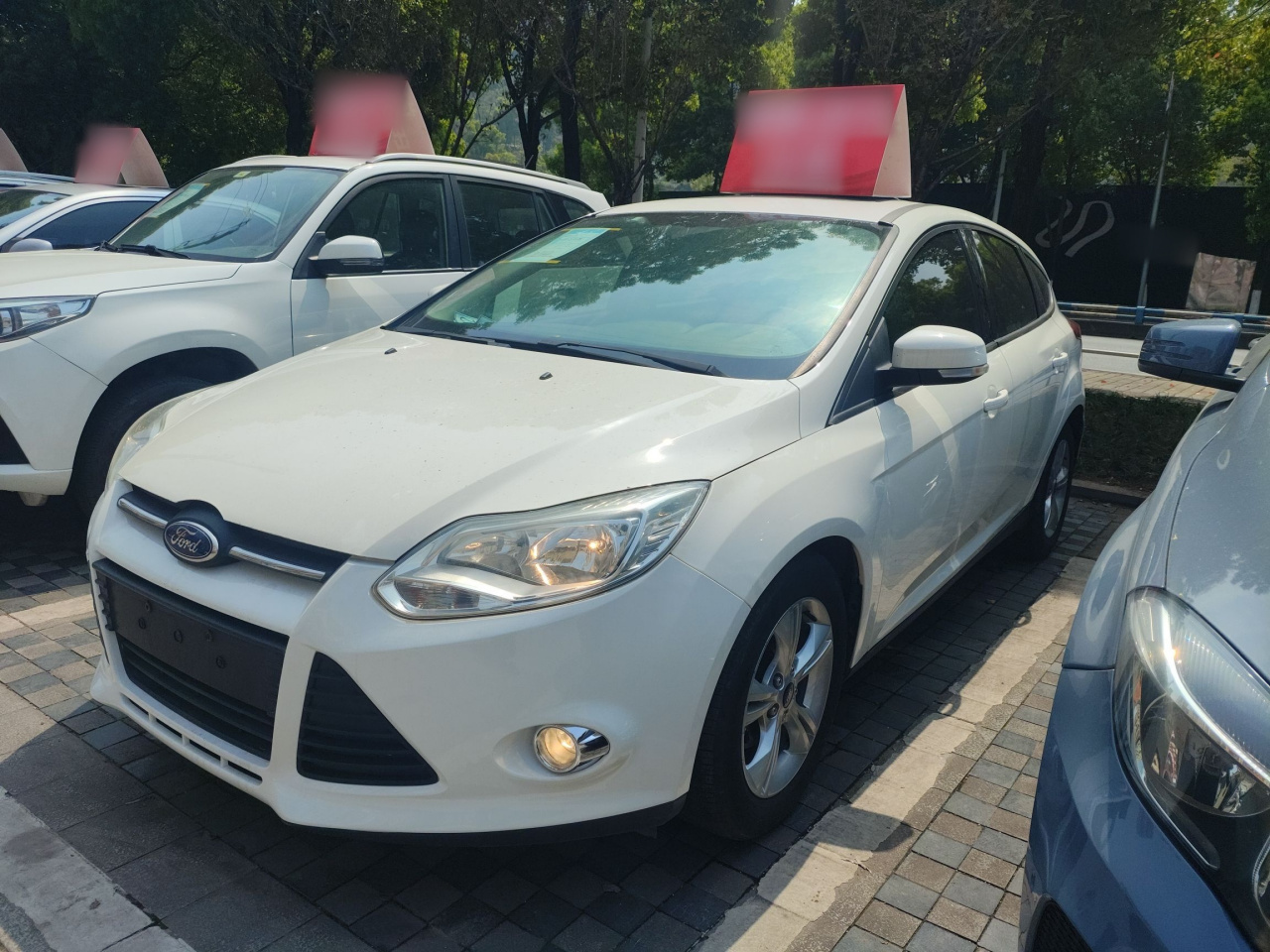 Focus 2012 Hatchback 1.6L AT