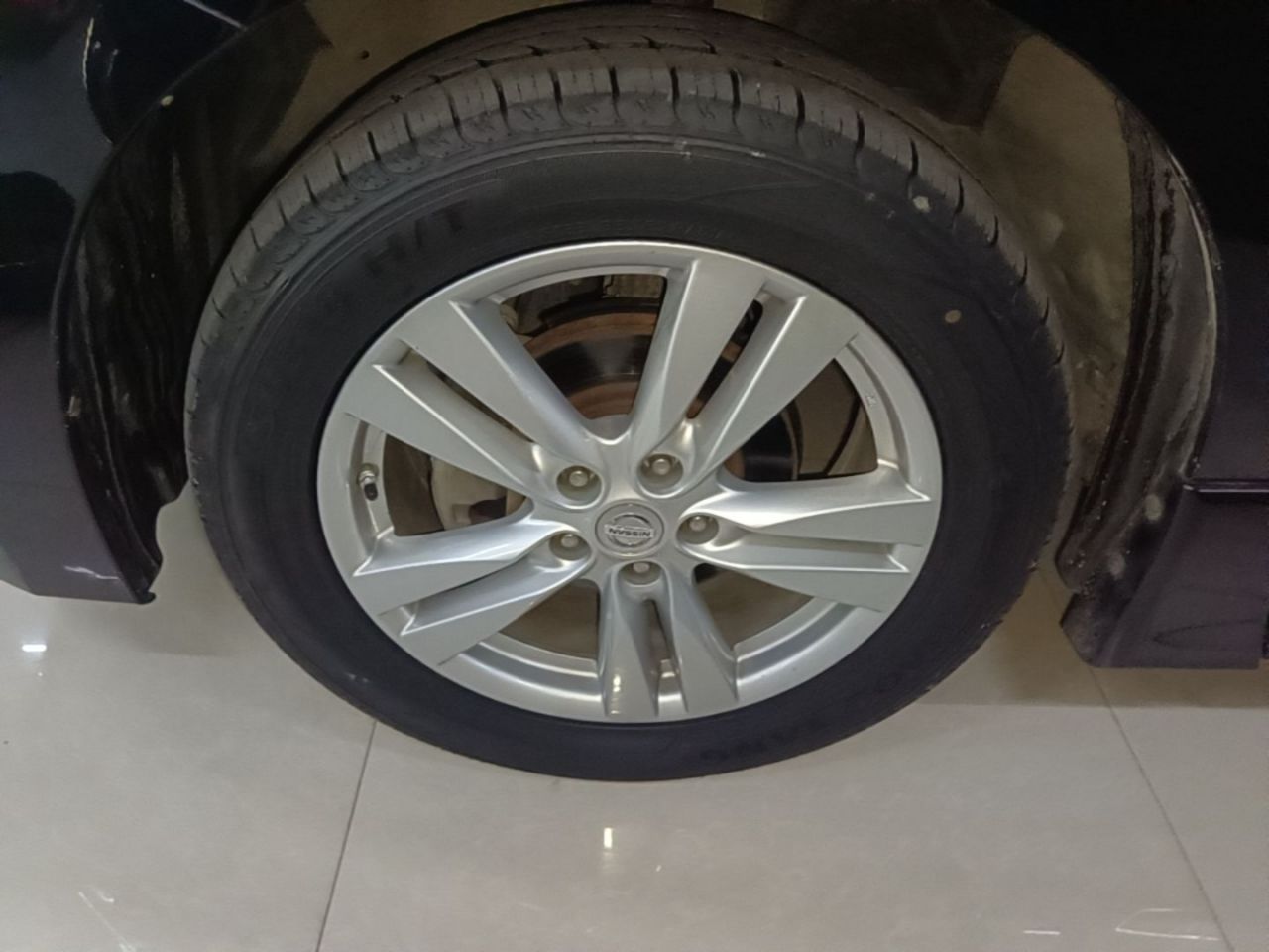 2015 3.5L SL photo 2