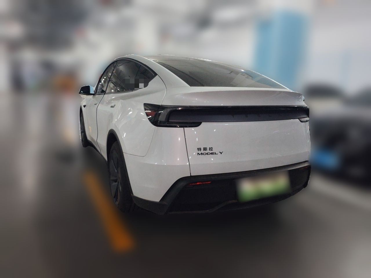 Model Y 2026 RWD photo 4