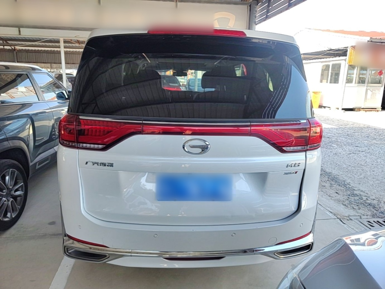 GAC Trumpchi M8 2023 Leading Series 390T Premium photo 5