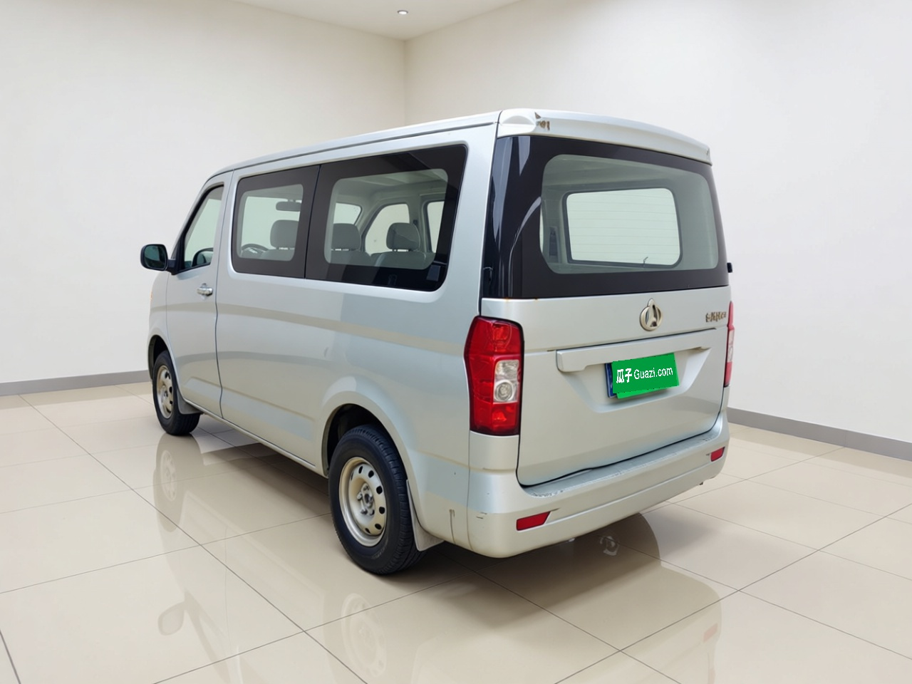 Changan M60 2019 1.5L Standard China VI 5/6-SeaterDAM15KR photo 4