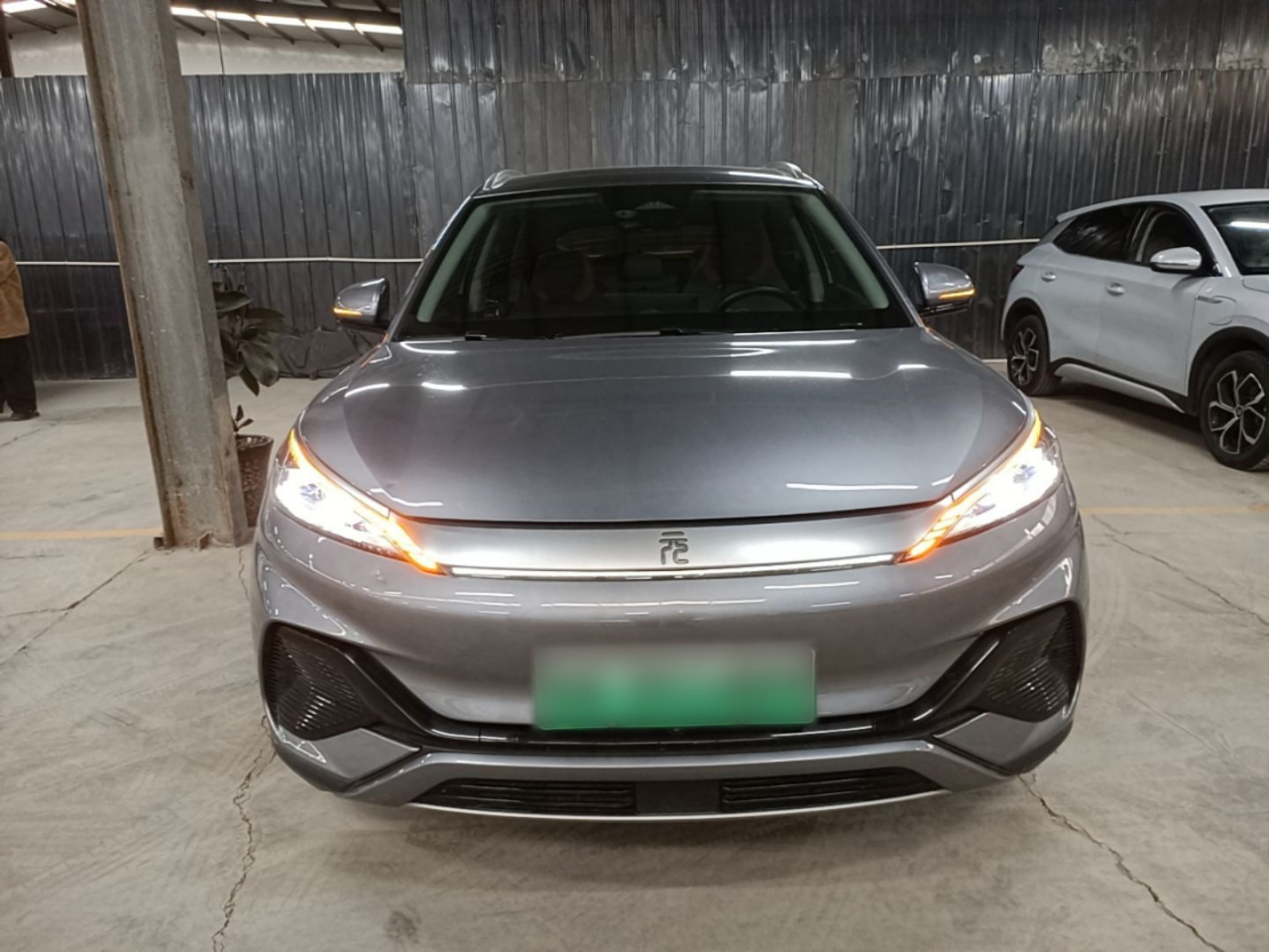 Yuan PLUS 2023 Champion 510KM photo 2