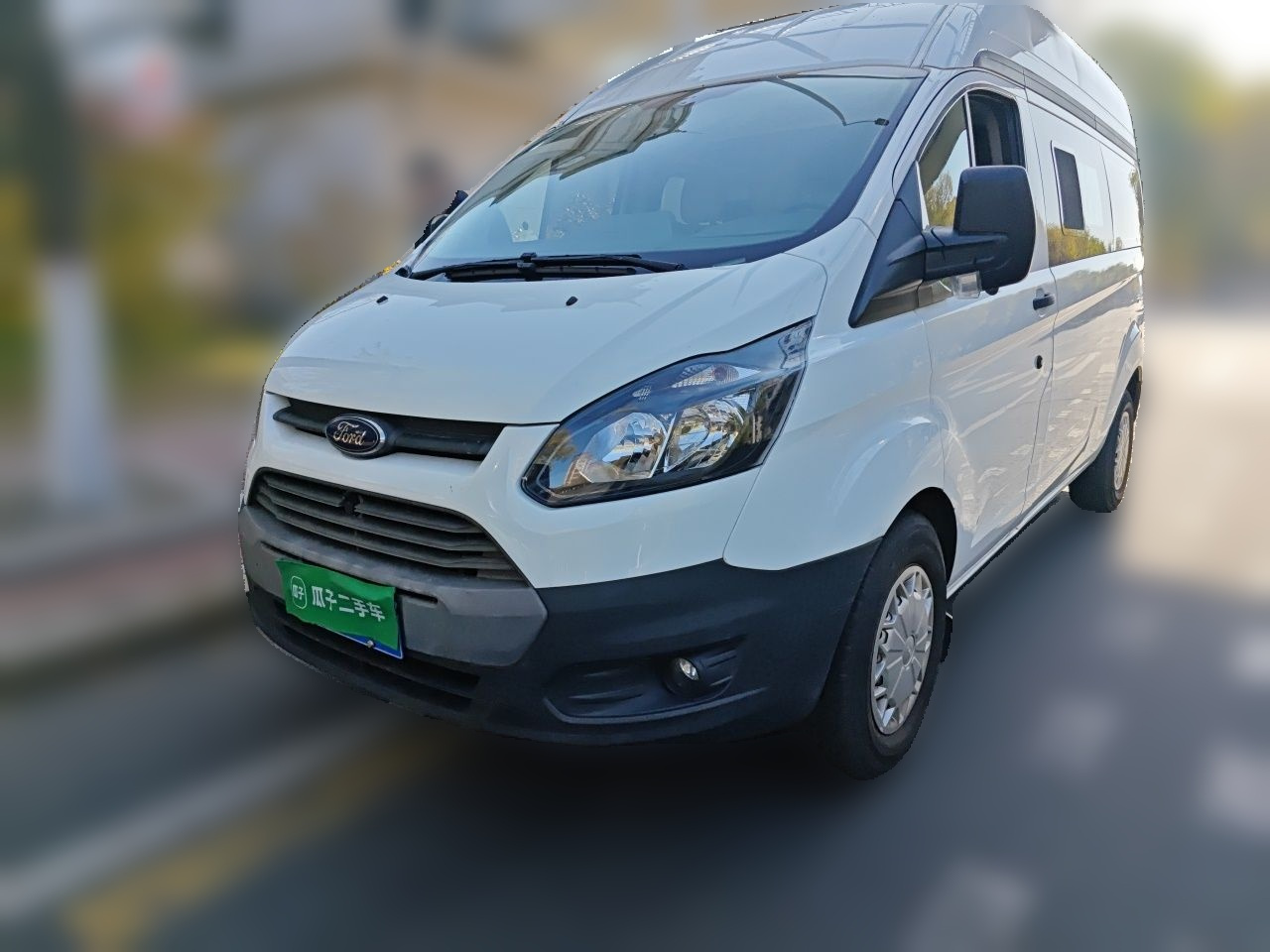 Transit 2017 2.0T Diesel Medium Wheelbase China V