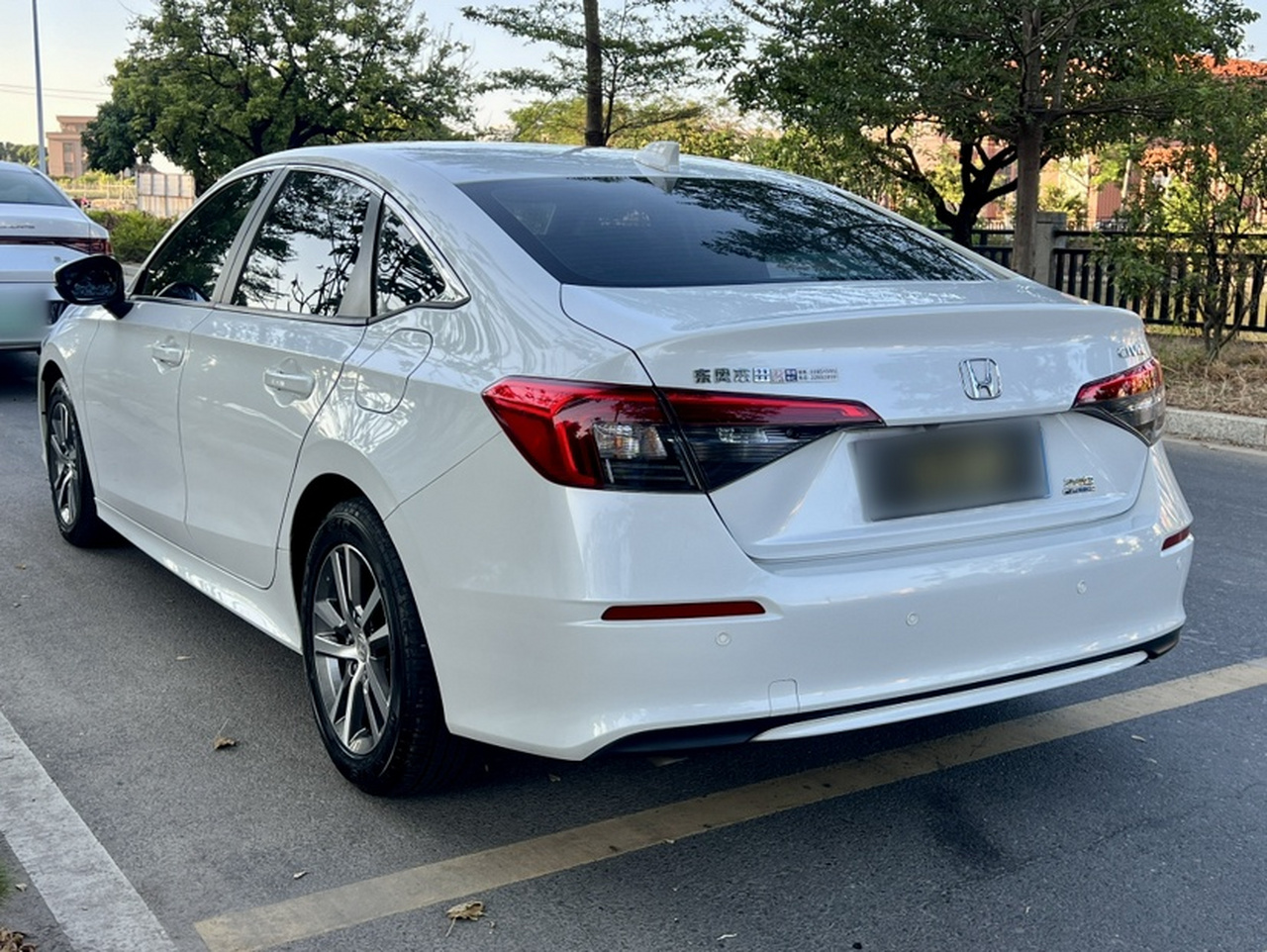Civic 2023 240TURBO CVT photo 4