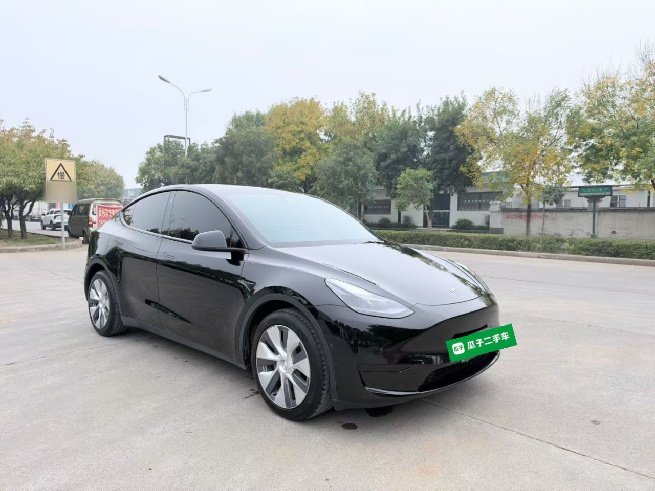 Model Y 2022 Facelift RWD photo 3