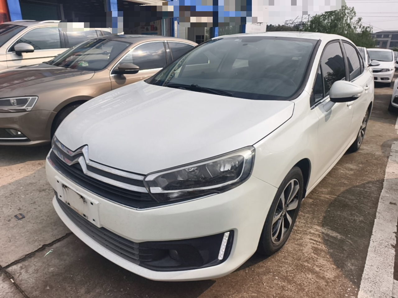 C4 2018 1.6L AT Luxury