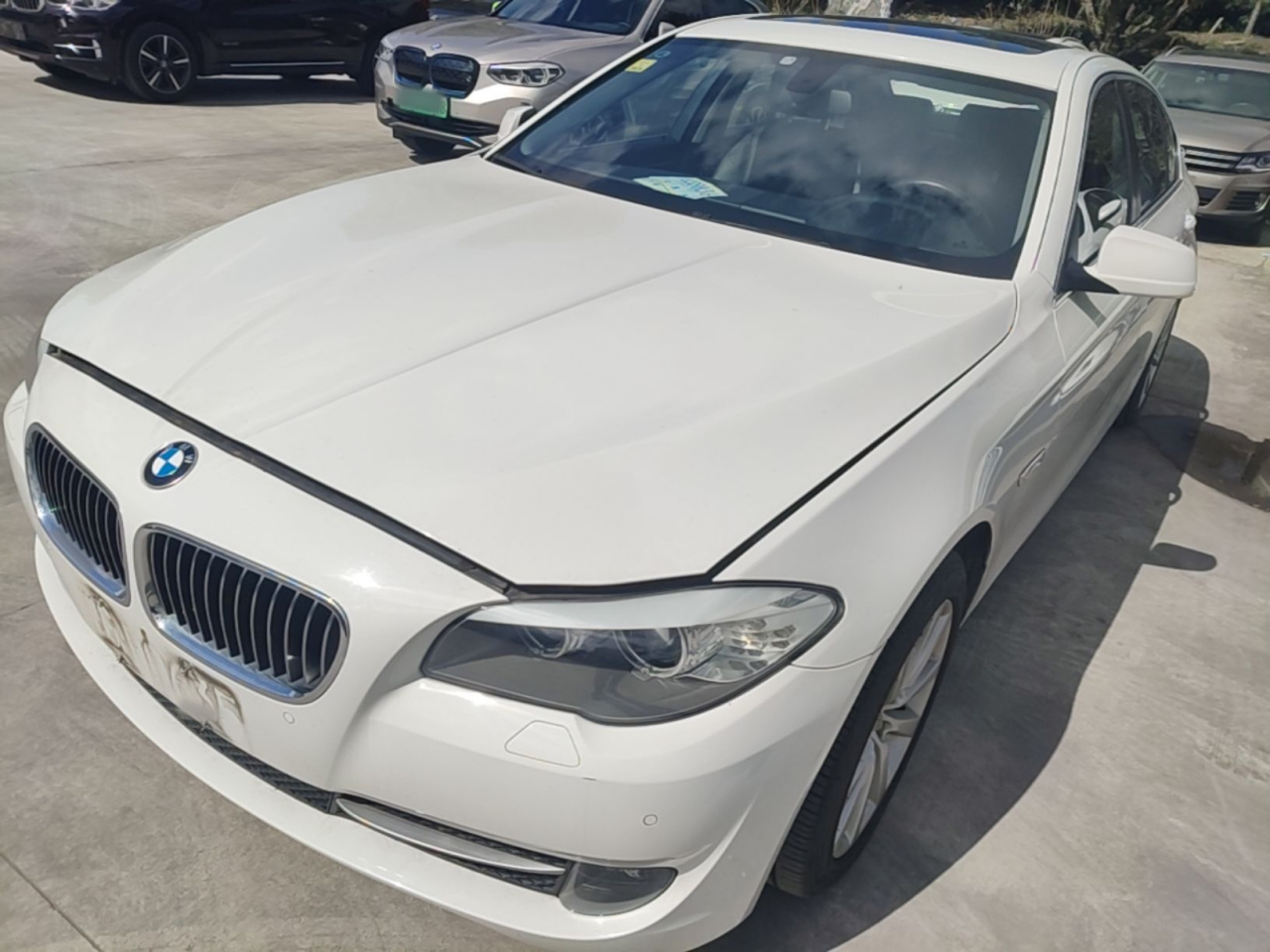5 Series 2013 530Li Leading