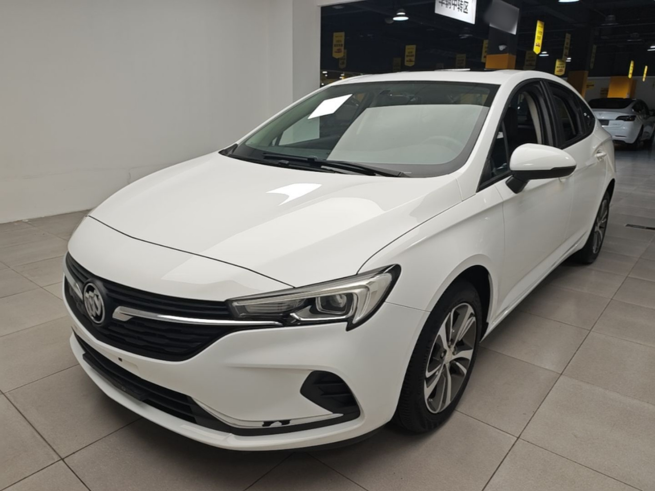 Verano 2020 20T CVT Leading