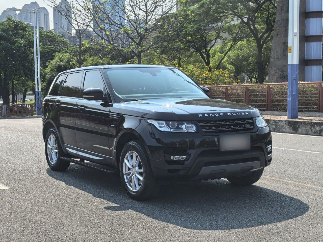 Range Rover Sport 2016 3.0 SC V6 SE photo 4