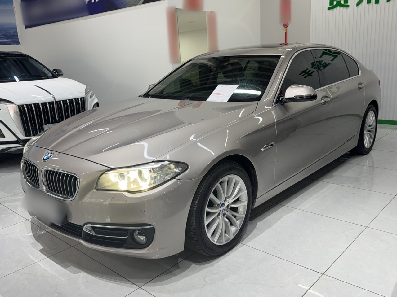 5 Series 2017 525Li Luxury Design Package