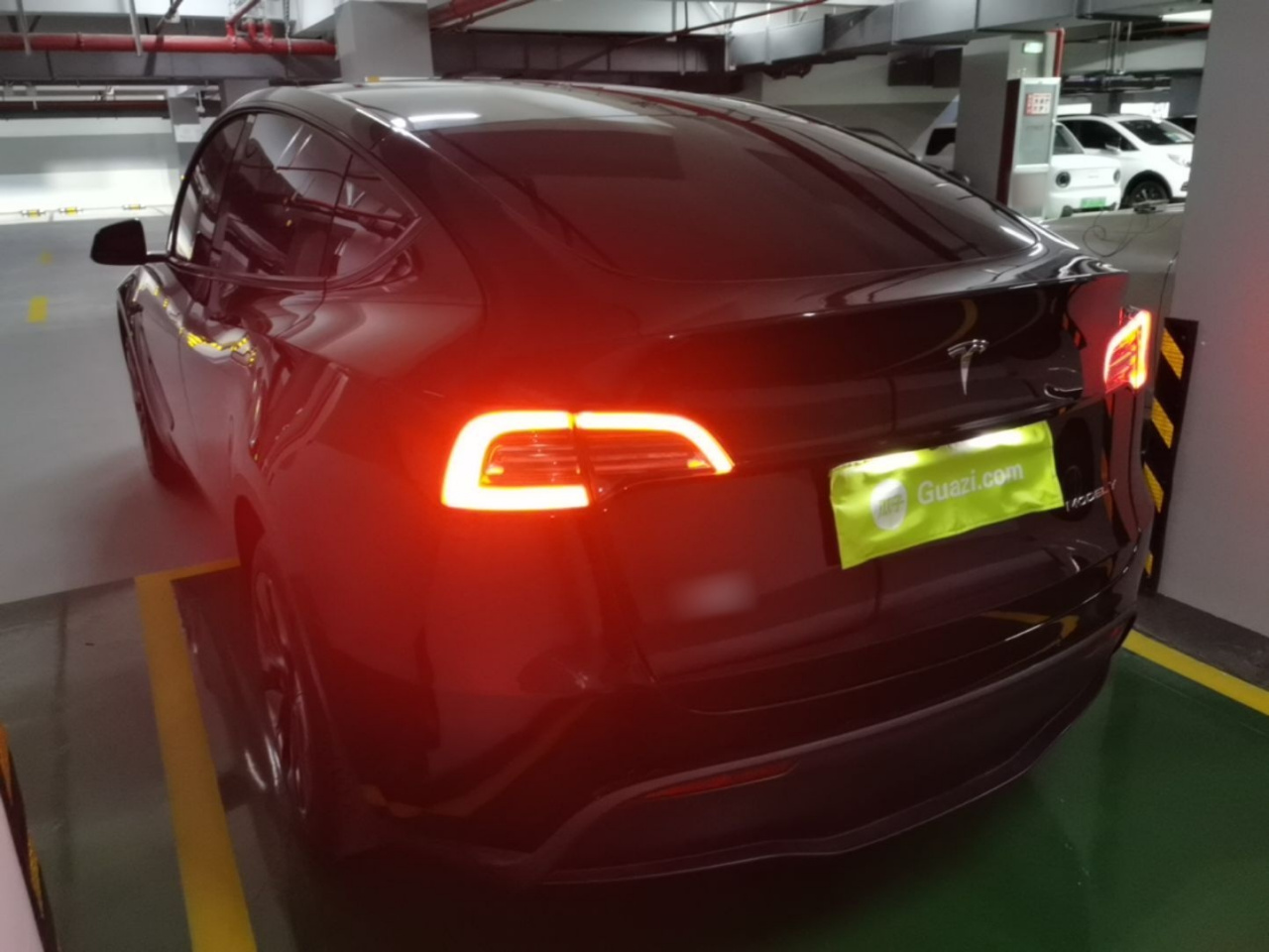 Model Y 2023 RWD photo 4