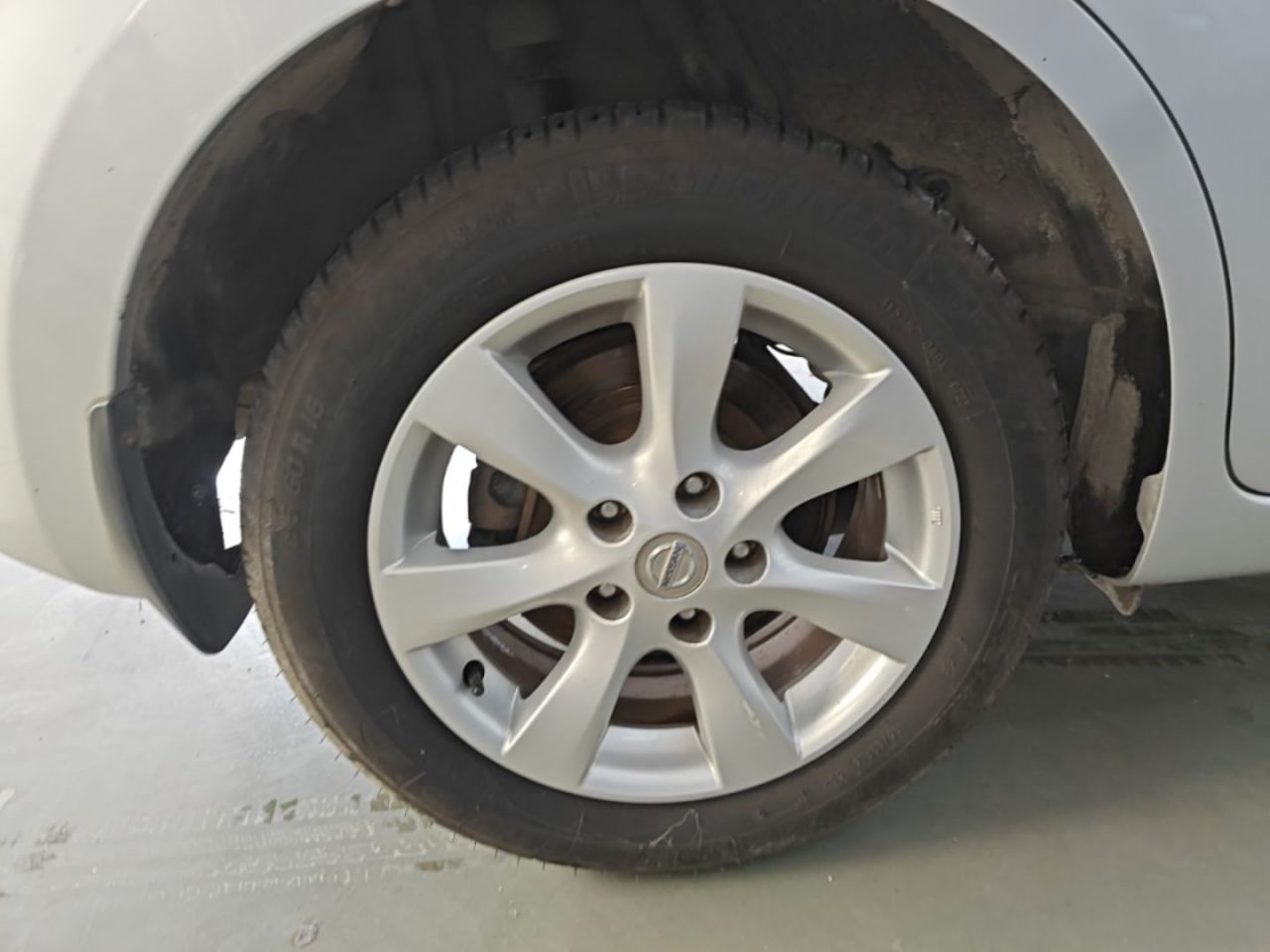 Tiida 2011 1.6L CVT Comfort photo 3