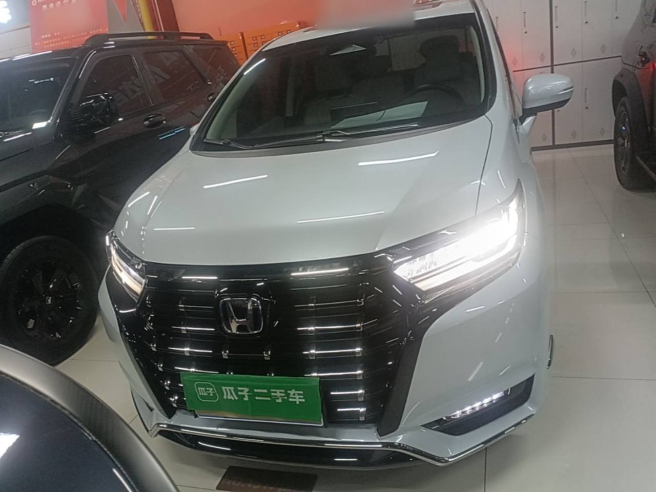 Elysion 2024 2.0L e:HEV Luxury photo 2