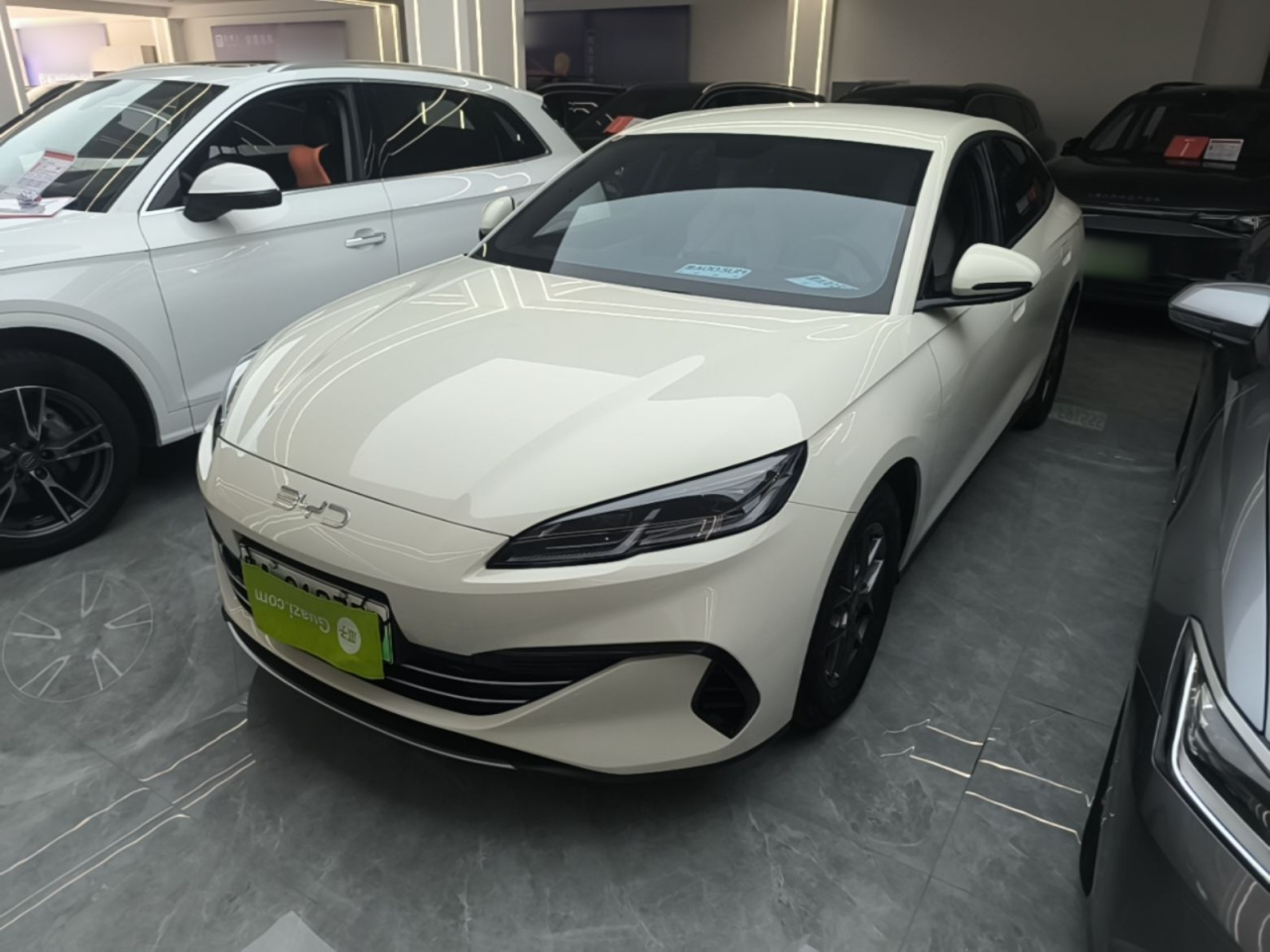 Seal 06 EV 2024 DM-i 80KM Luxury