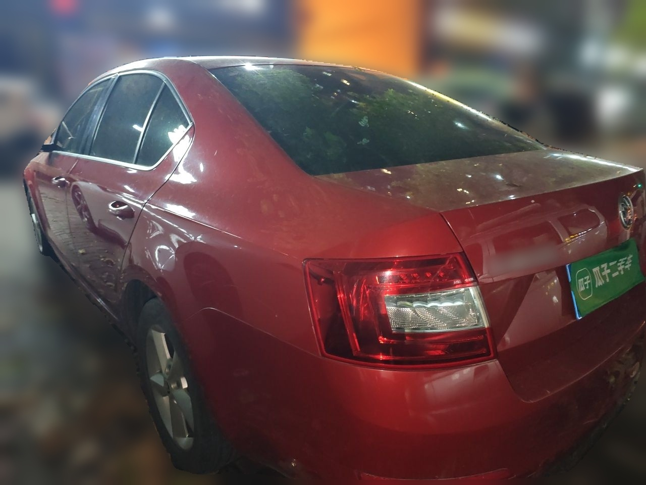 Octavia 2015 1.6L MT photo 4