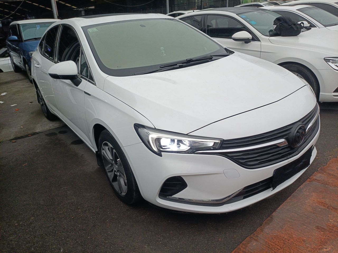 Verano 2020 20T CVT Leading photo 3