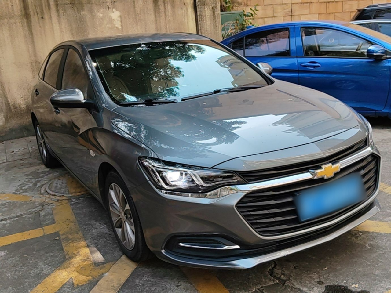 Cruze 2022 320 AT Enjoy photo 3
