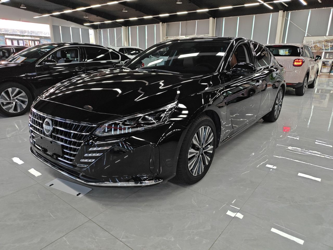 Teana 2022 2.0L XL-TLS Enjoy