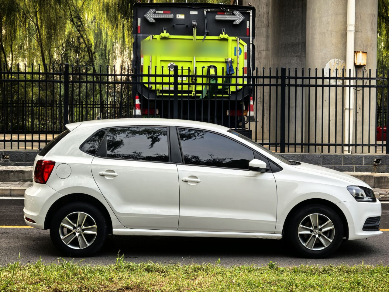 Polo 2016 1.4L AT photo 4