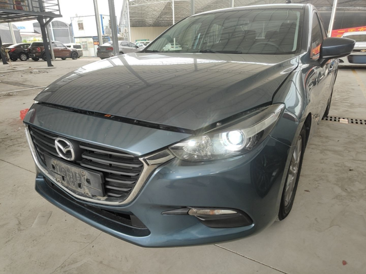 3 Axela 2017 Sedan 1.5L AT Comfort China V