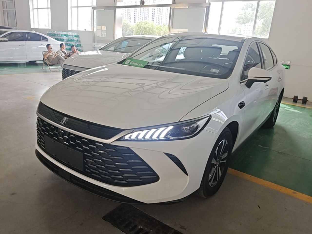 Qin PLUS 2025 DM-i ADAS 120KM