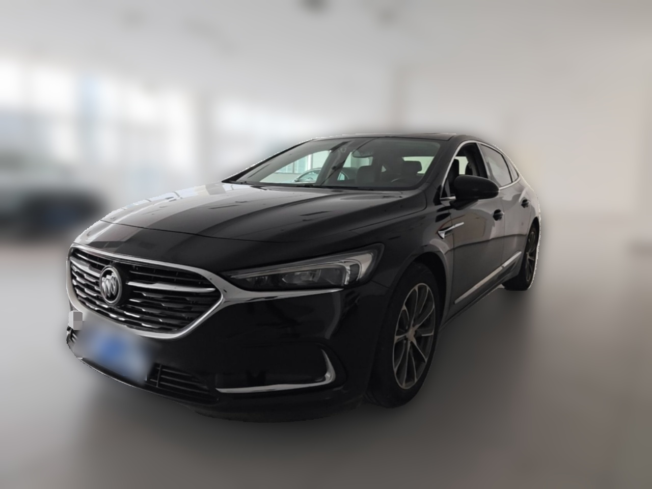 LaCrosse 2019 28T Luxury