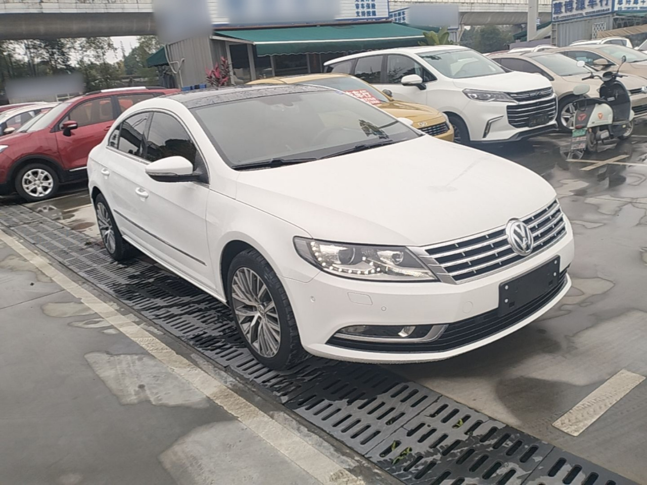 FAW-Volkswagen CC 2016 1.8TSI Luxury photo 3