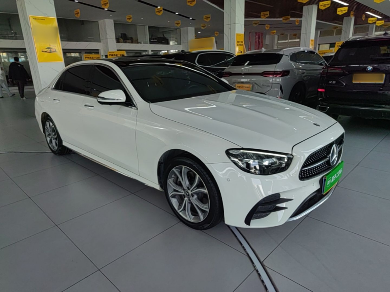 E-Class 2023 E 300 L Sport Luxury photo 3