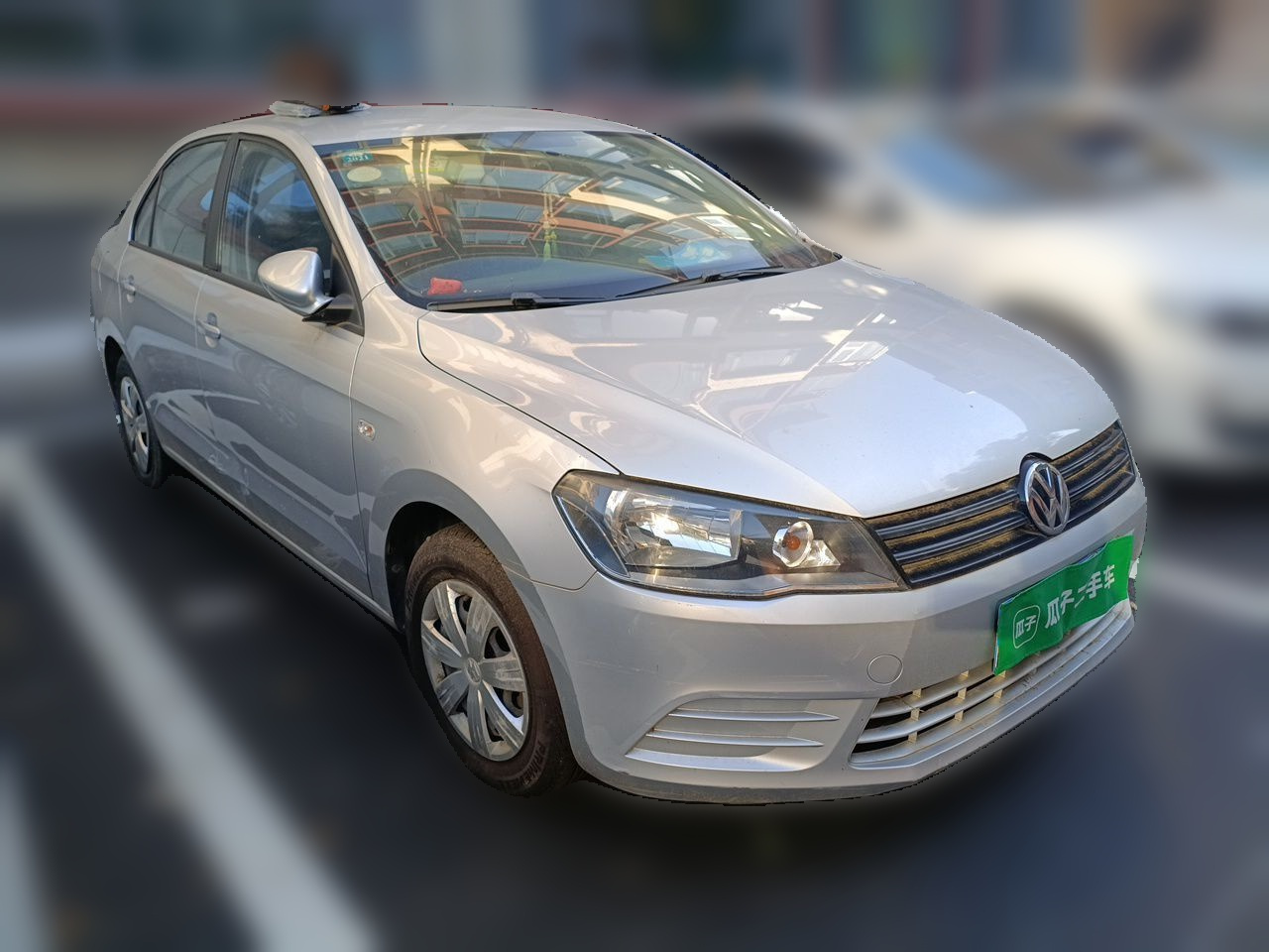 2015 1.6L MT Fashion photo 3