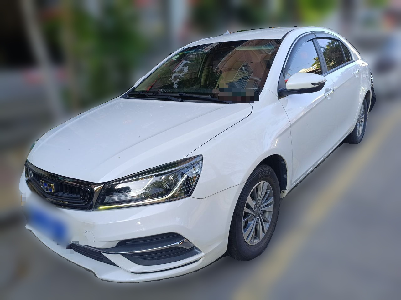 Emgrand 2018 1.5L CVT Luxury