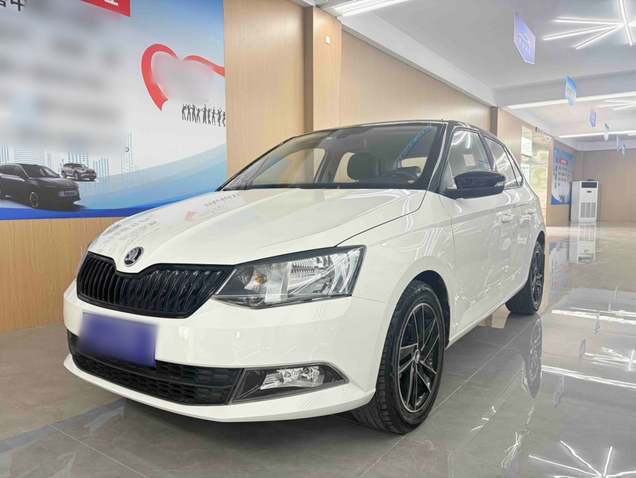 Fabia 2017 1.6L AT
