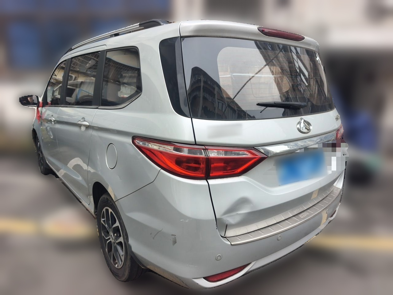 Changan Oshan A600 2016 1.5L MT Luxury 7-Seater photo 4
