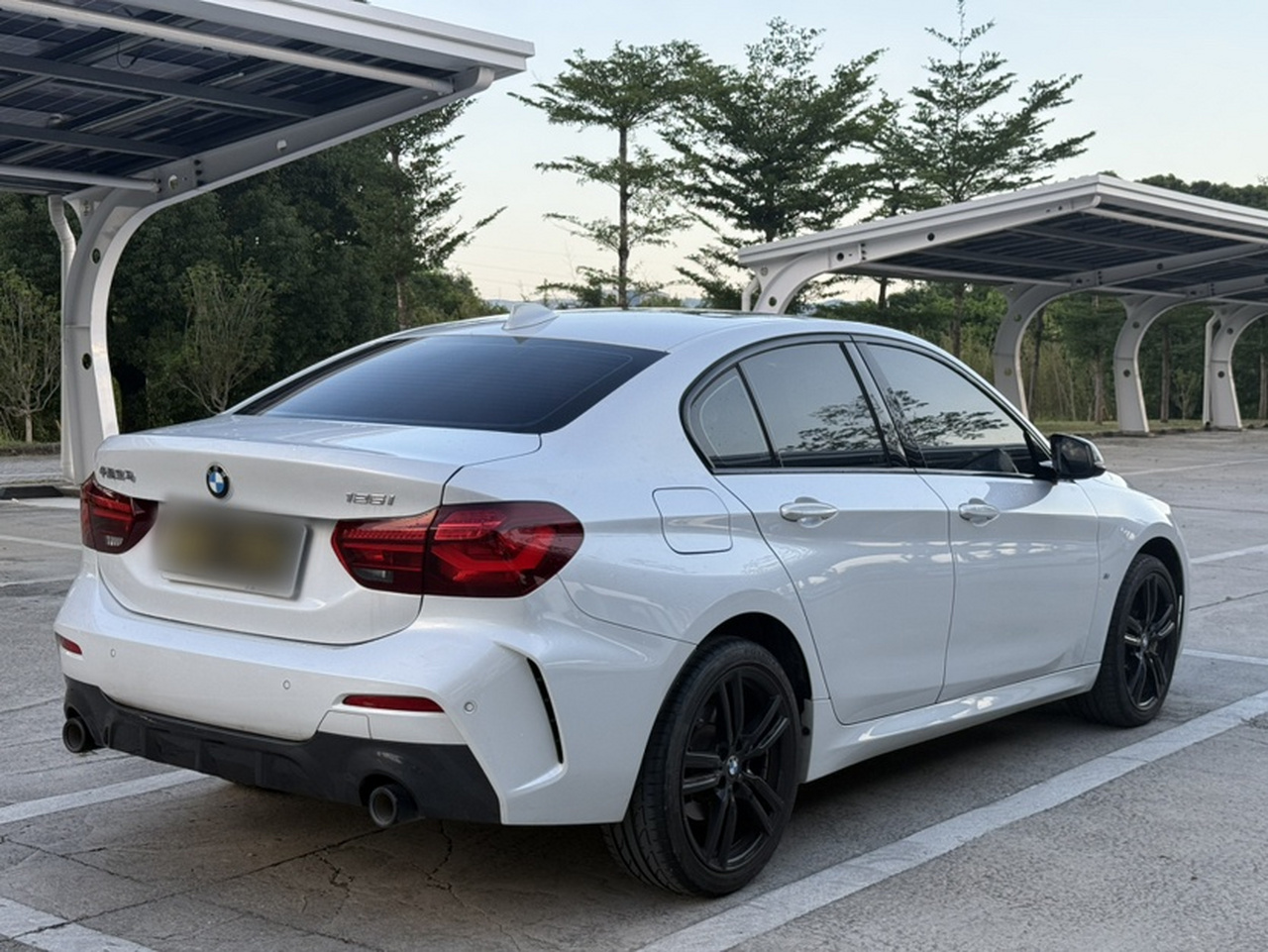 1 Series 2023 125i M Sport photo 4