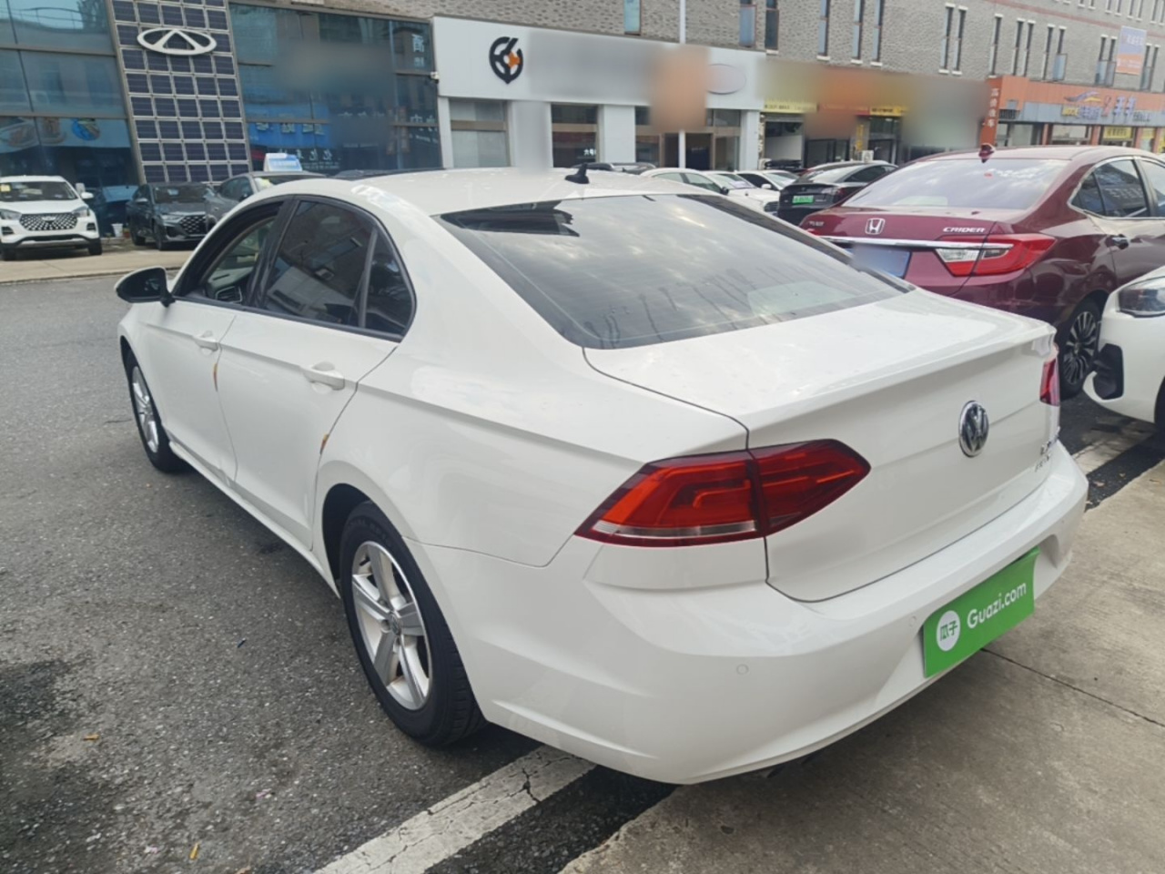 Lamando 2015 230TSI DSG photo 4