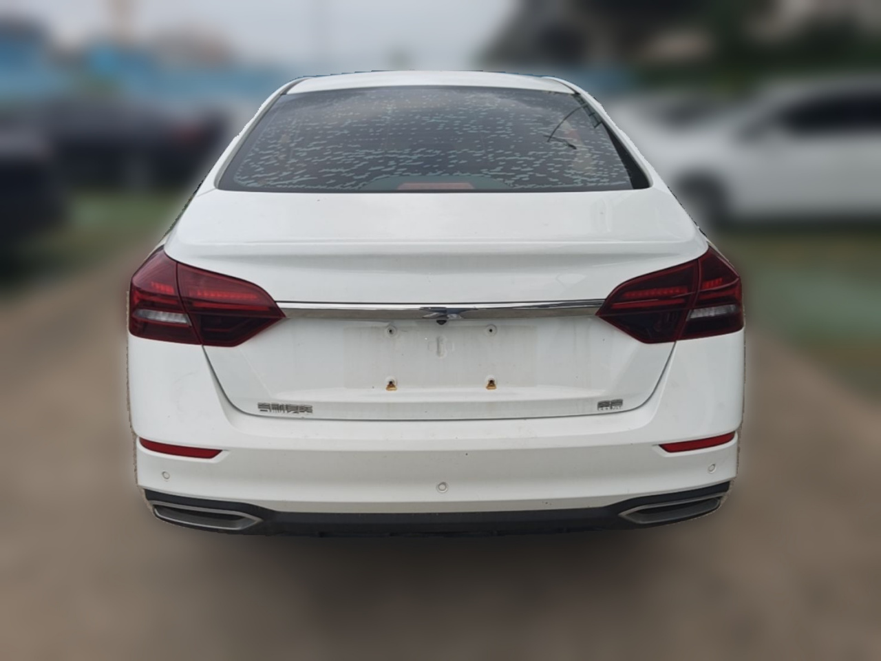 Emgrand 2021 UP 1.5L CVT Luxury photo 5