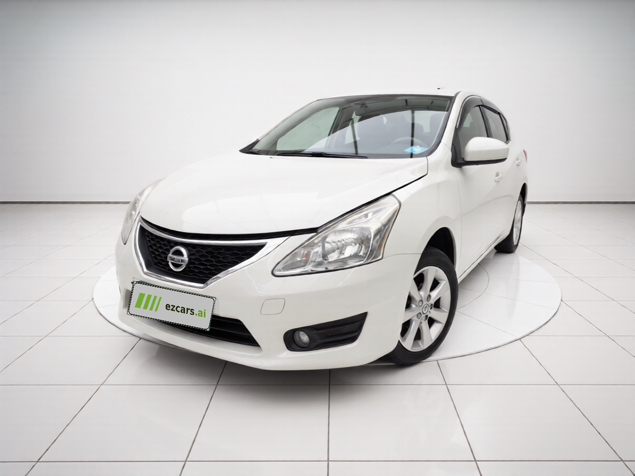 Tiida 2014 1.6L CVT Smart