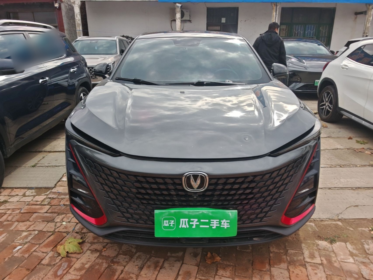 UNI-T 2020 1.5T Premium photo 2