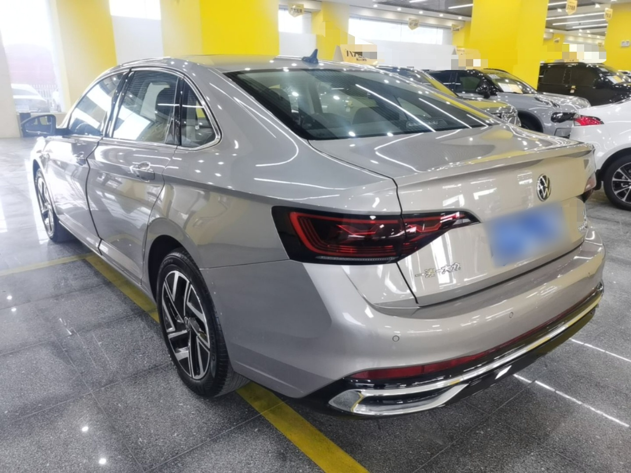 Sagitar 2023 300TSI DSG photo 4