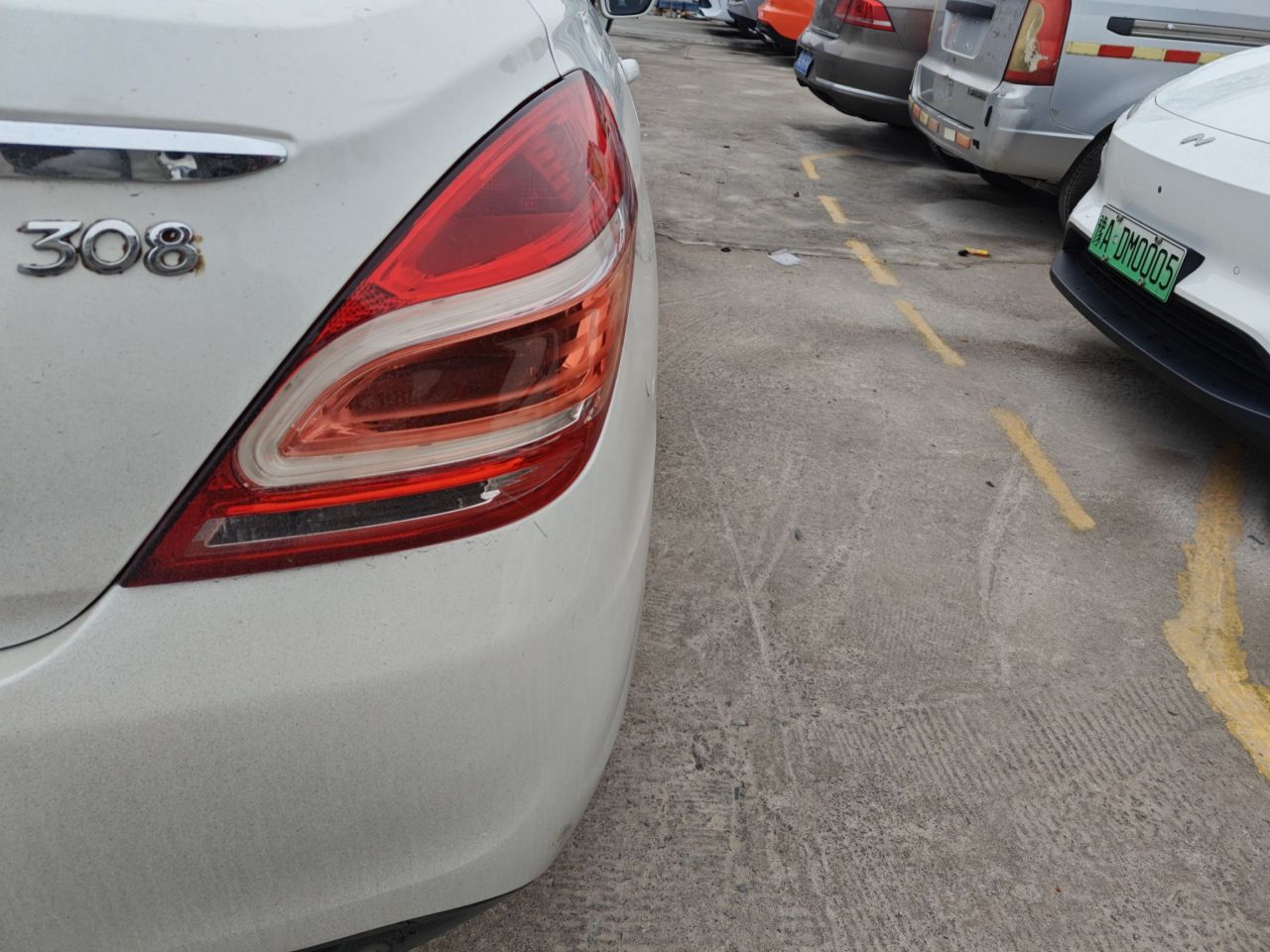 308 2014 Classic 1.6L AT photo 2