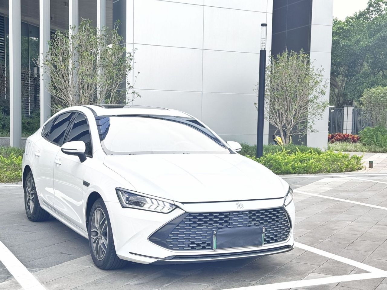 Qin PLUS 2021 DM-i 55KM Flagship photo 3