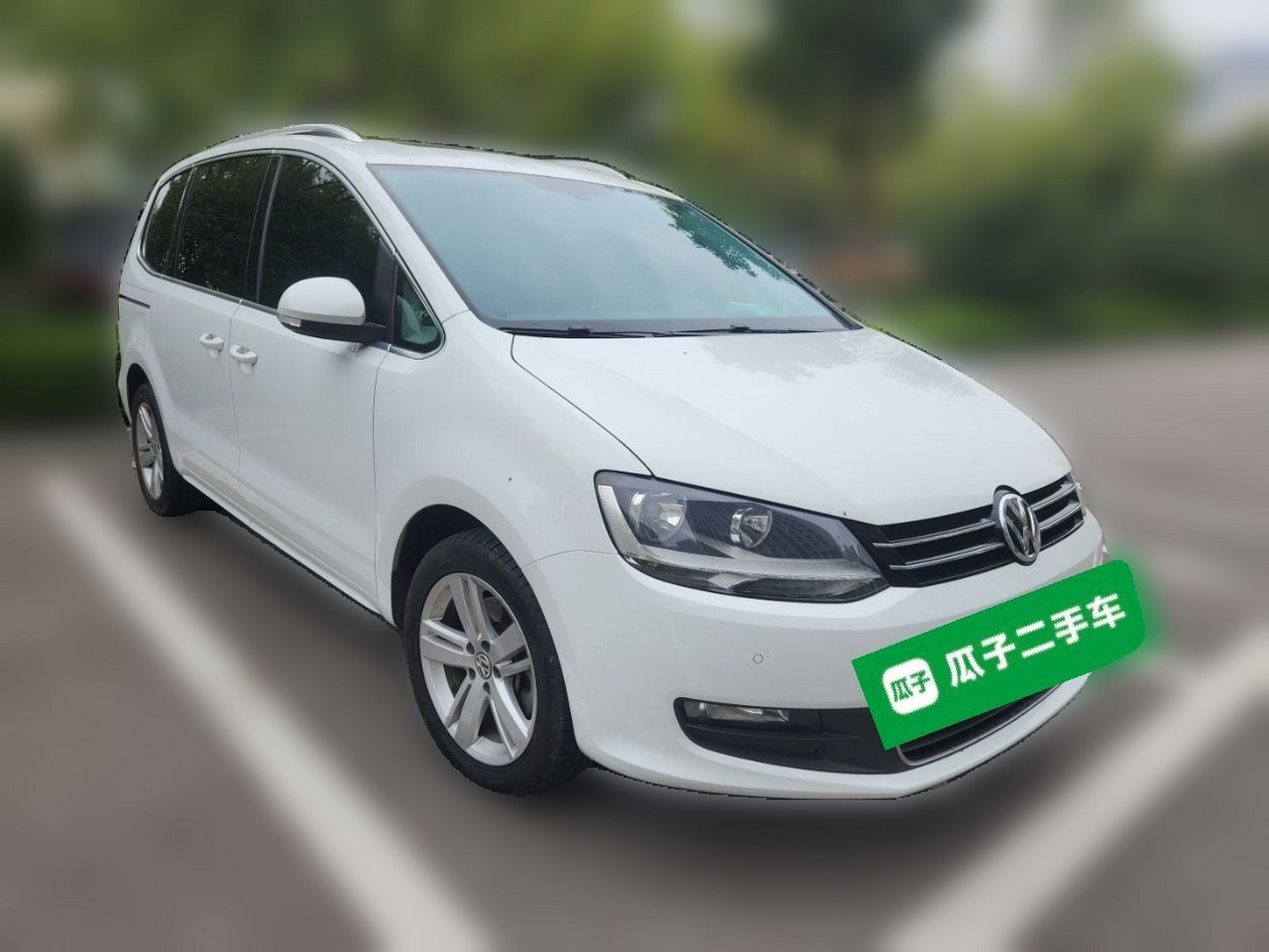 2016 380TSI 7-Seater photo 3