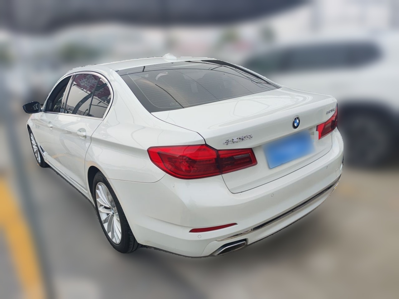 5 Series 2020 525Li Luxury photo 4