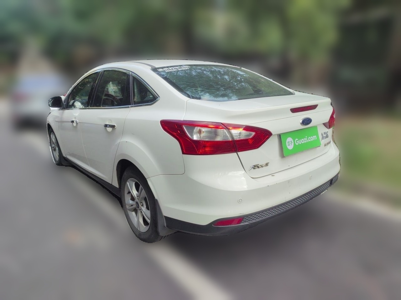Focus 2012 Sedan 1.6L MT photo 4