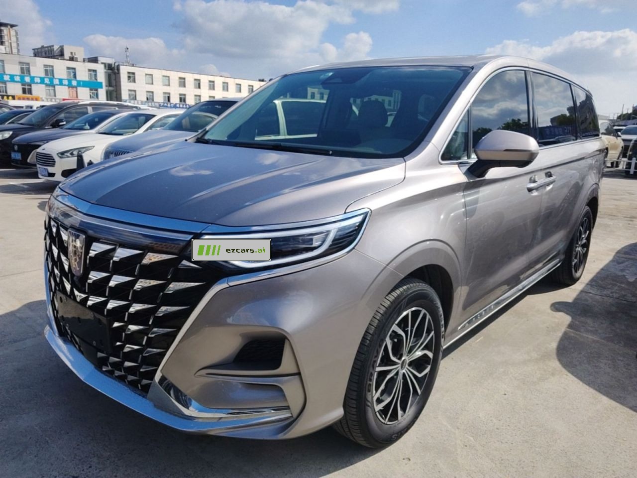iMAX8 EV 2025 1.5T DMH