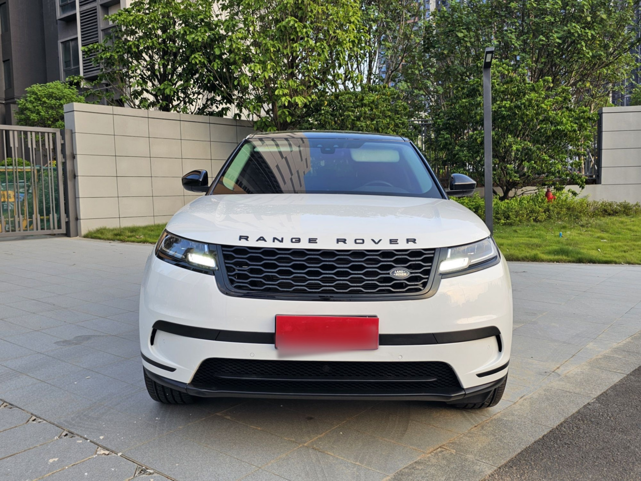 Range Rover Velar 2020 P250 photo 2
