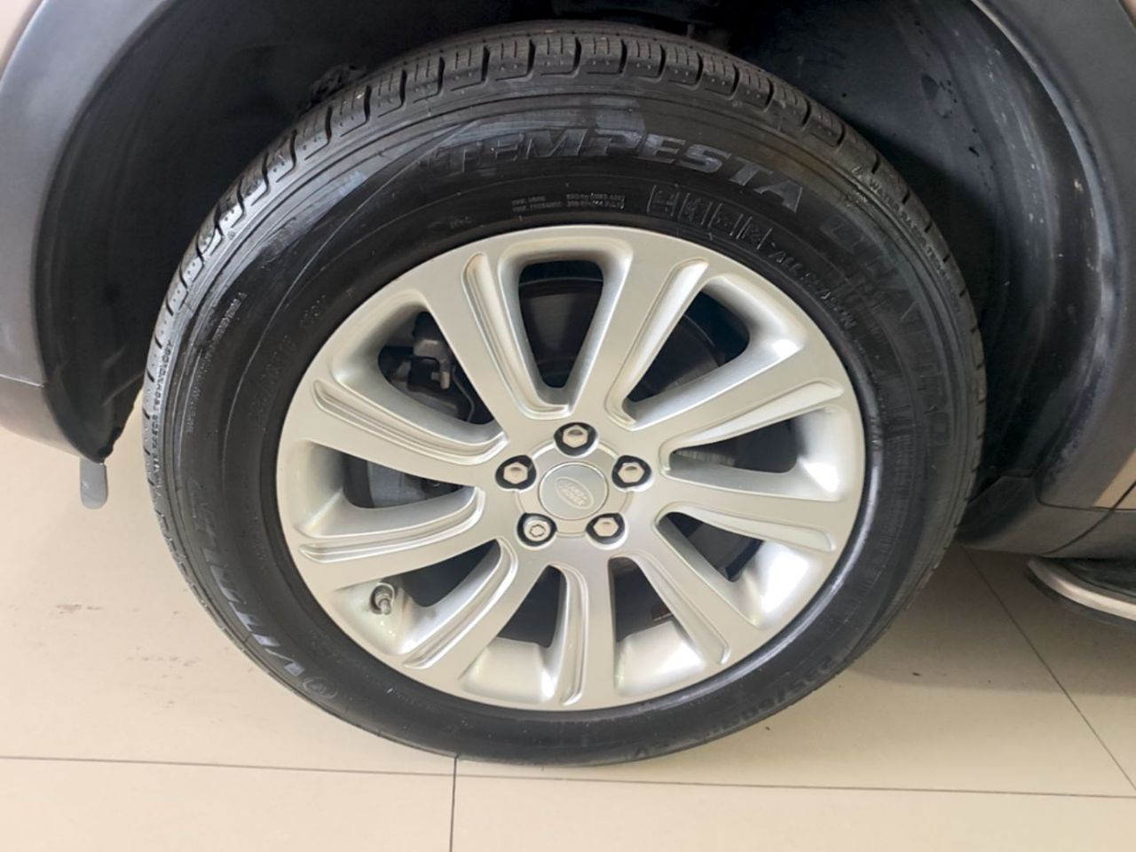 Discovery Sport 2016 2.0T SE photo 2