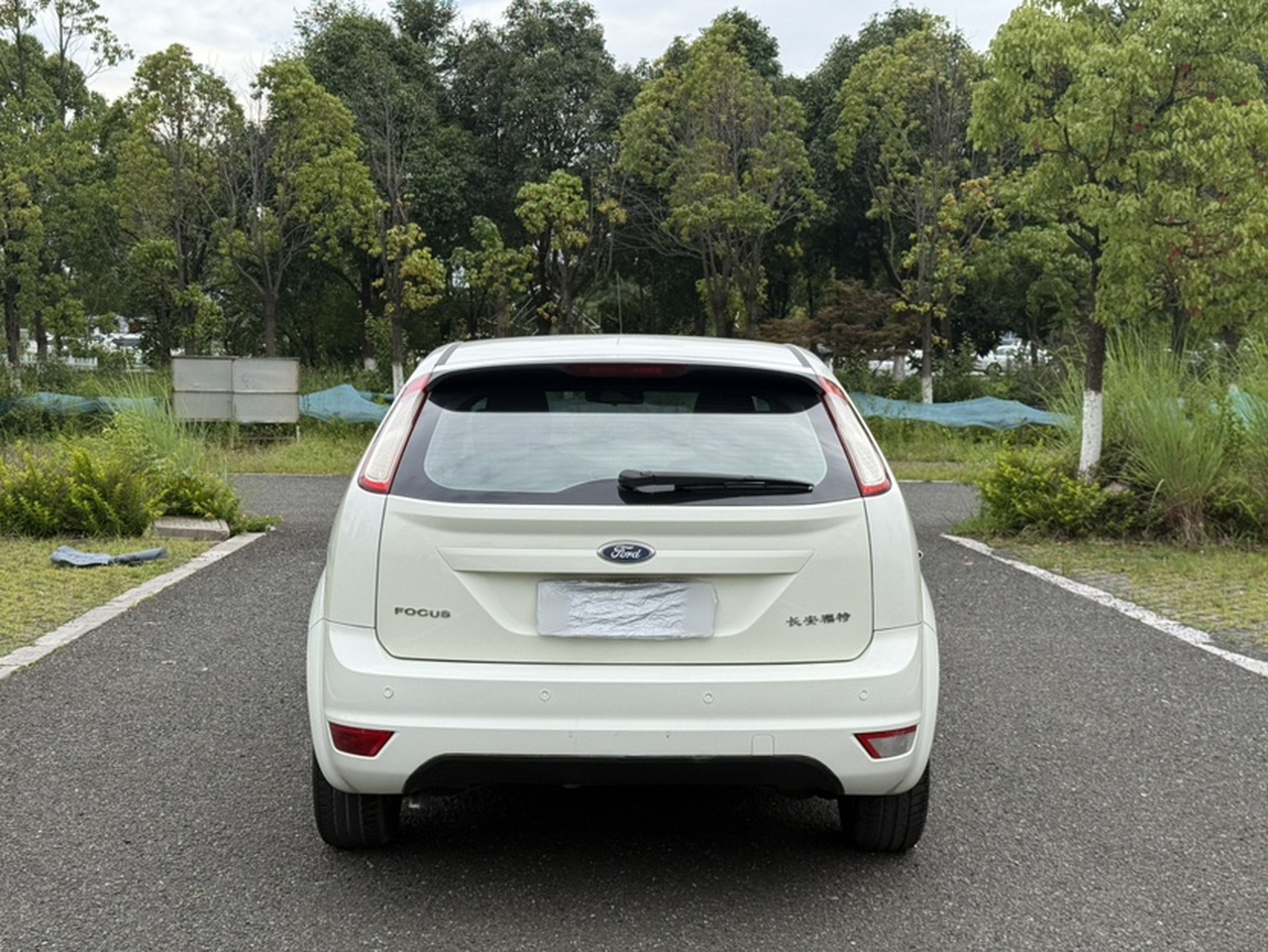 Focus 2013 Hatchback Classic 1.8L AT photo 4