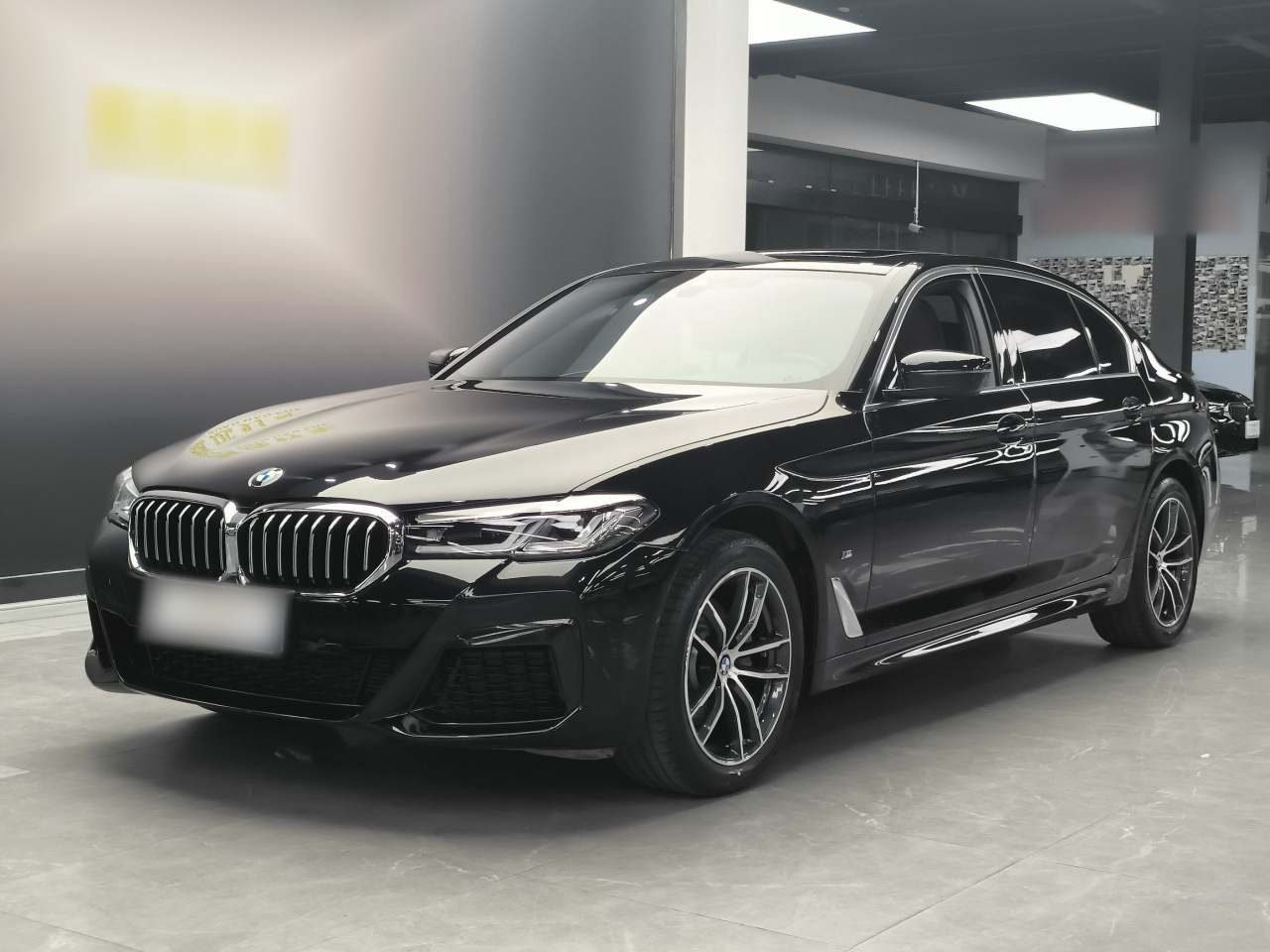 5 Series 2022 Facelift 525Li M Sport Package photo 3