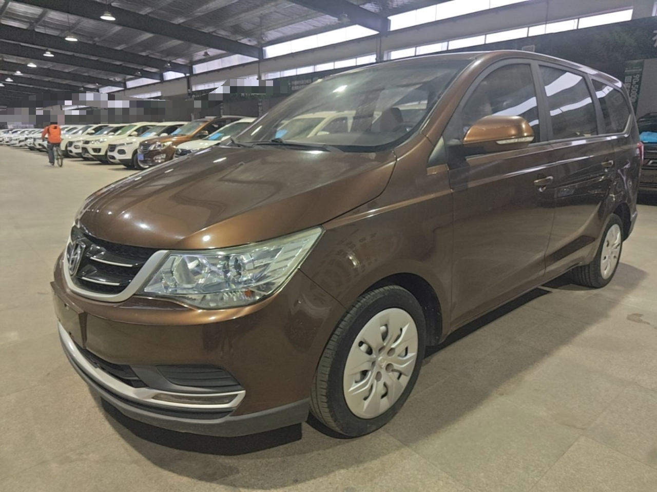 730 2019 1.5L MT Value 7-Seater China VI